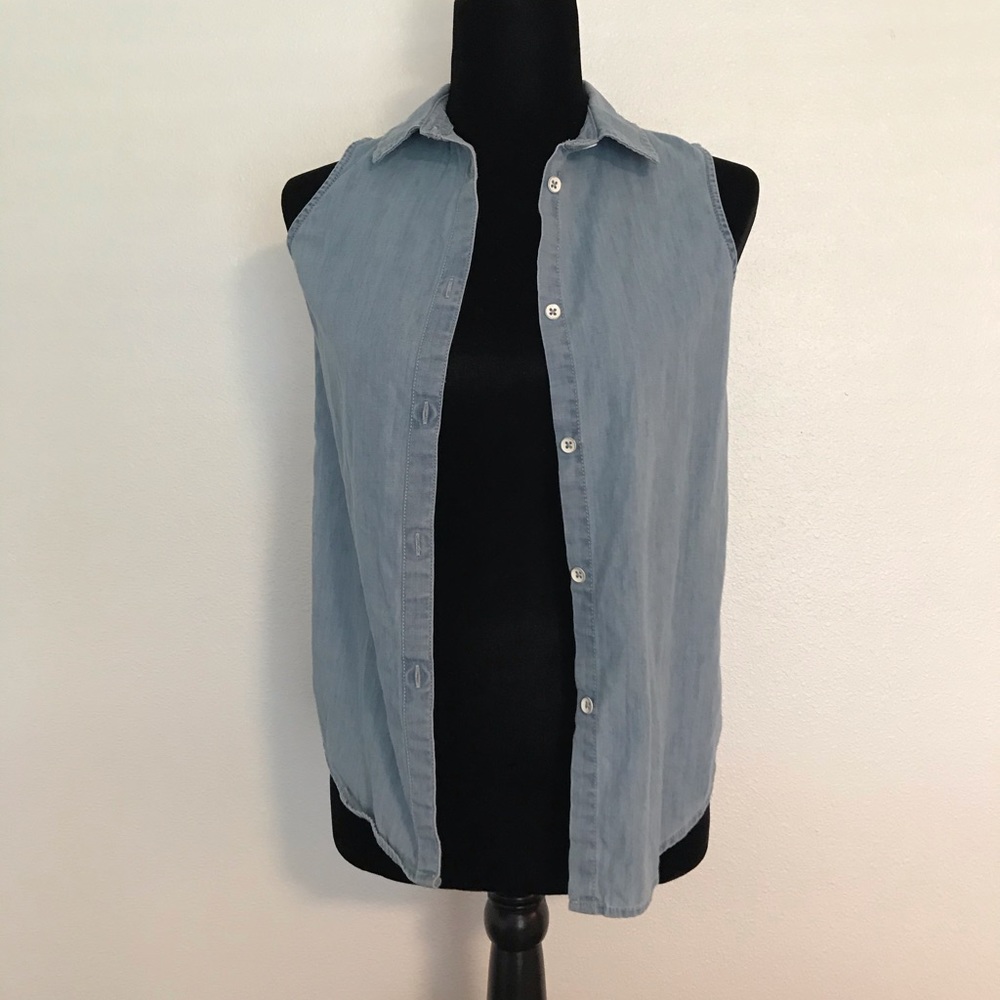 Cat & Jack Denim Sleeveless Shirt Size Size L (10/12)